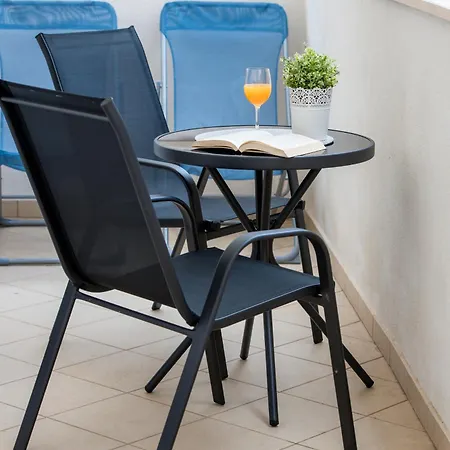 Moskar Apartment